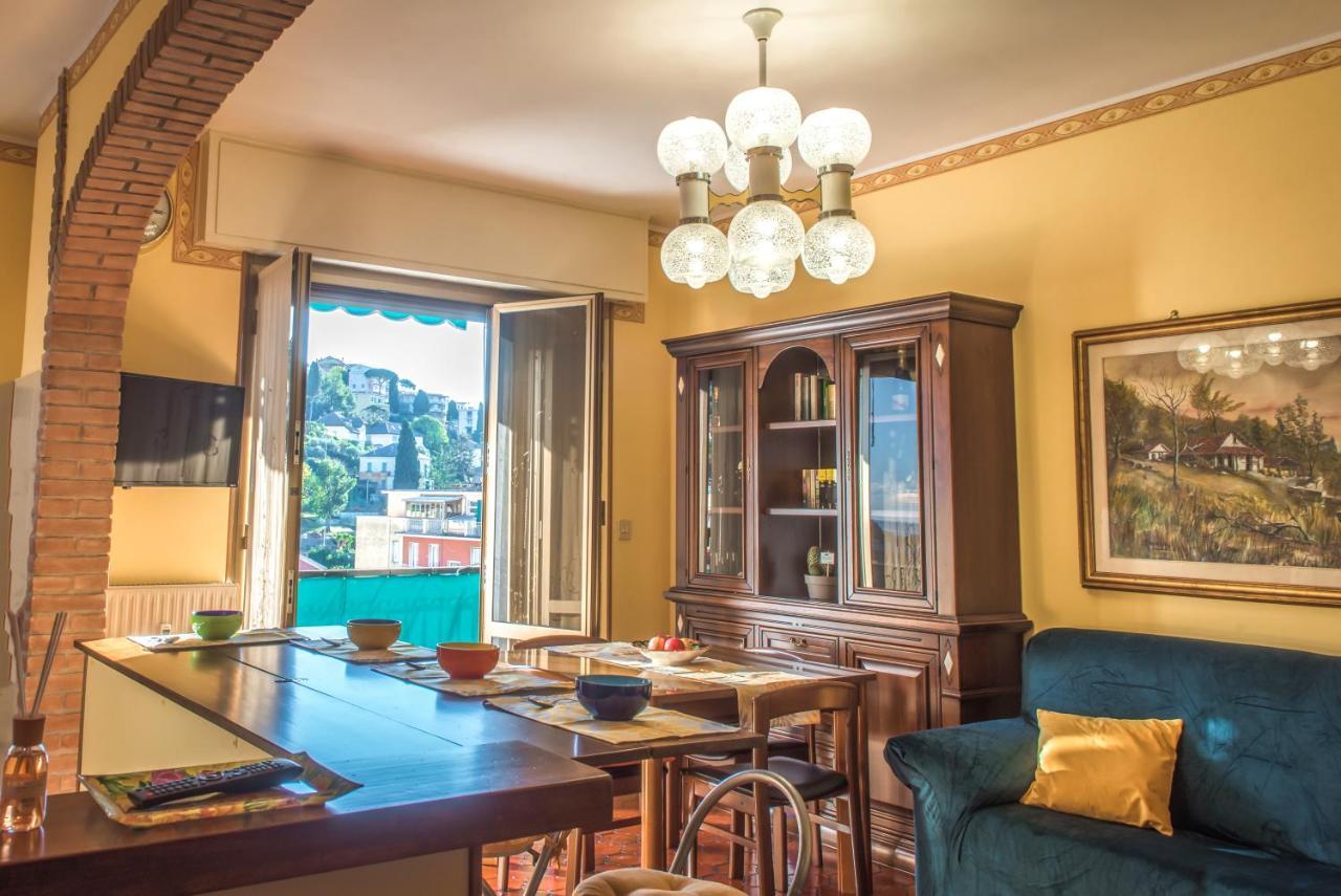 Mari E Monti Appartamento In Centro Rapallo Bagian luar foto